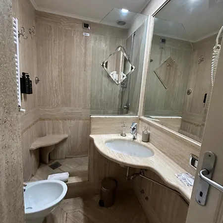 Rent Saint Peter Pensionat Rom